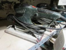 Metabo D-72622 sander, 110v