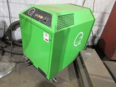 Clear 02 W 200 vacuum, serial no. 08202257011 (2022) Financed Lot: Acceptance of the final highest