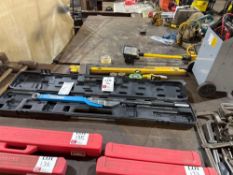 Gedore 3022862 torque wrench with case