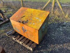 Metal site box
