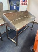 Mobile stainless steel hand grading table, 1900 x 700 x 1200cm