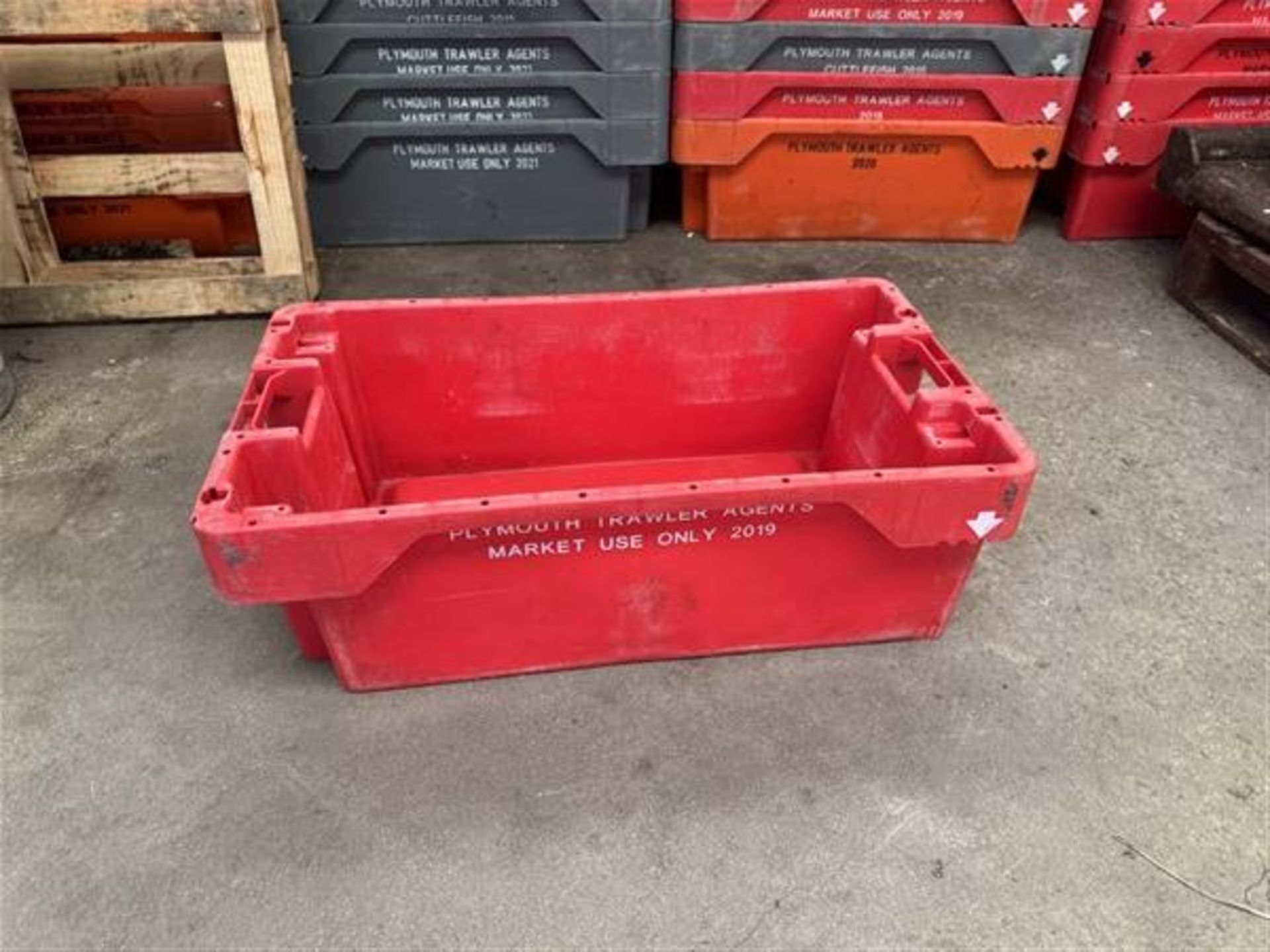 Circa 200 plastic trays (branded), approx. 900 x 500 x 260mm Manual Handling: Please ensure