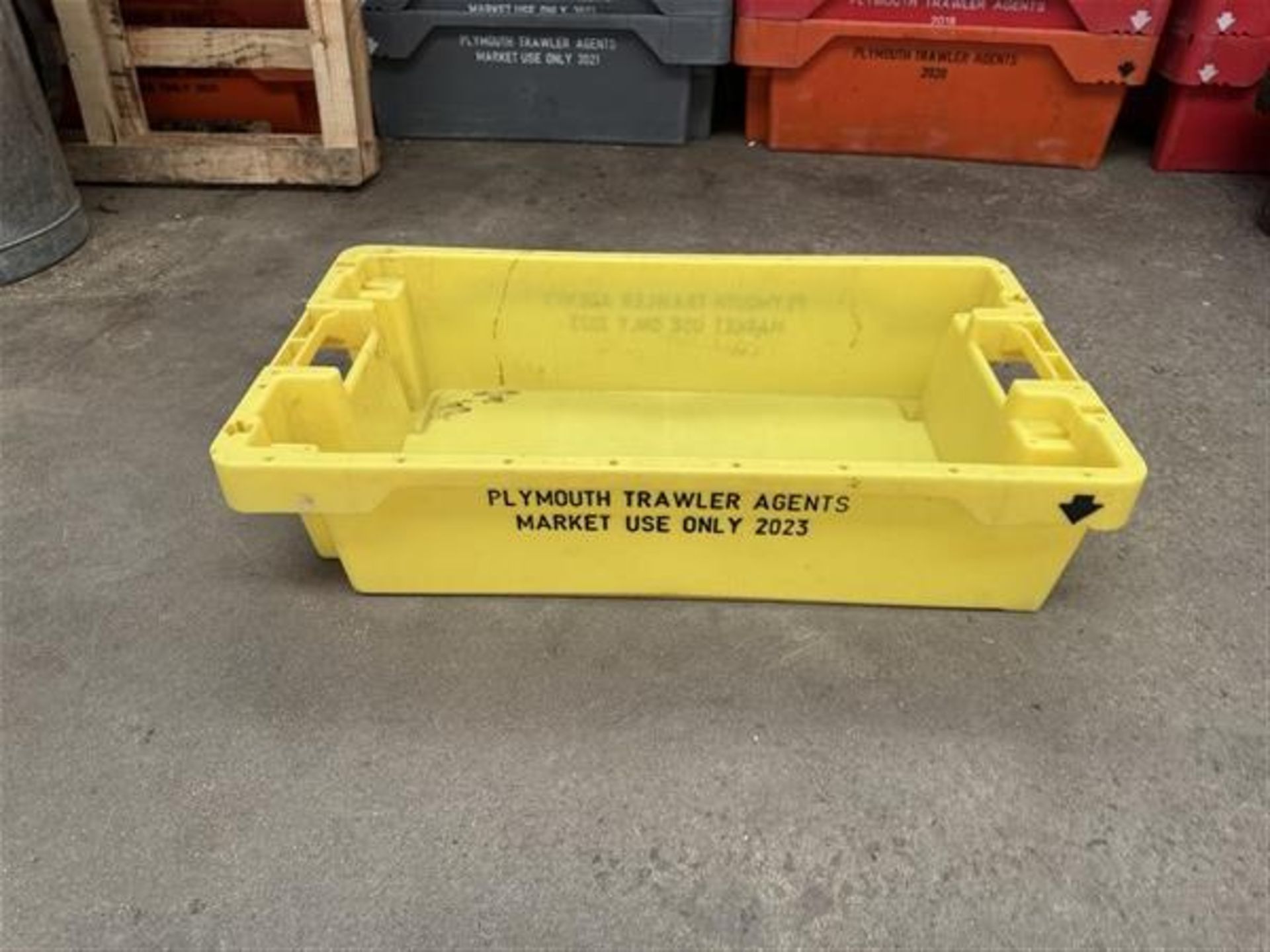 Circa 450 plastic trays (branded), approx. 800 x 500 x 200mm Manual Handling: Please ensure