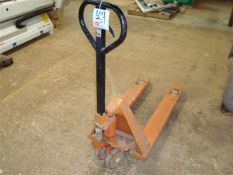 Rapid racking Manually operated 2000kg pallet truck