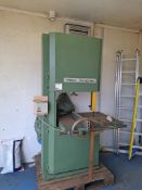 Wadkin Radial saw with approximatley 1200x1000 bed