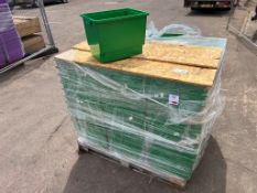 60 x Green Quad Height Tray