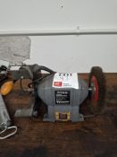 Titan TTB521GRB Bench top grinder