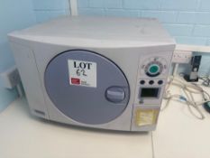 Eschmann SES 2010 Steam sterilizer