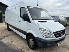 Mercedes Sprinter 313 CDI panel van (2012)