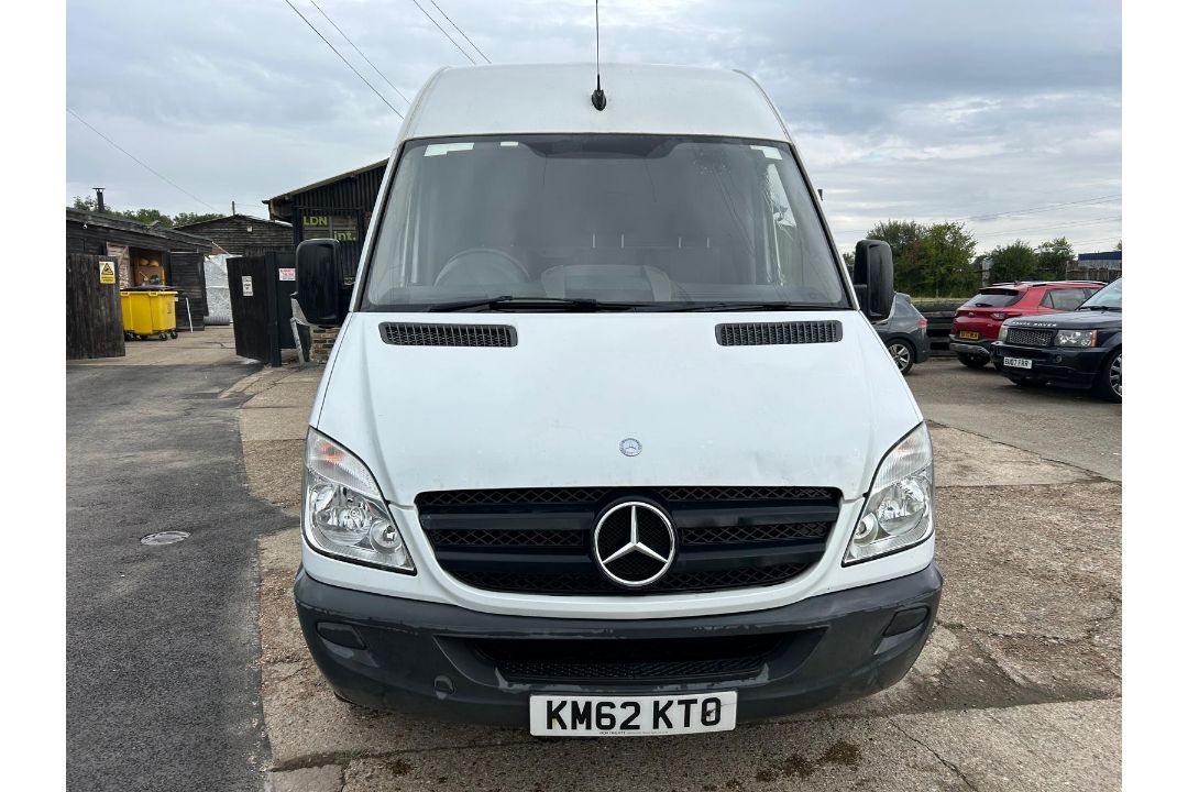 Mercedes Sprinter 313 CDI panel van (2012) - Image 18 of 20