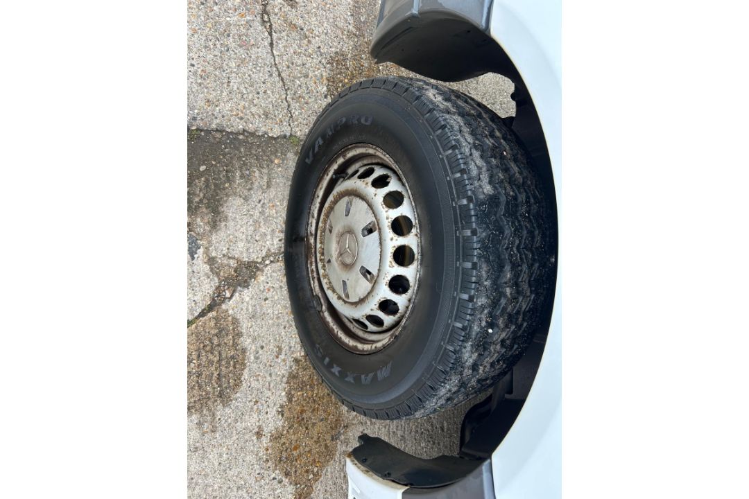Mercedes Sprinter 313 CDI panel van (2012) - Image 13 of 20