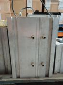 Plastic injection moulding tool to produce artist pallet
