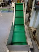 Virginio NASPRI CVS/H5C electric mobile incline flighted component conveyor (2000)