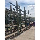 FIve bays of heavy duty cantilever racking, as lotted, height 5.0m x length 3.0m