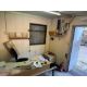 12'x9' jack leg office unit with contents to include desk, three office chairs, bench style stager u - Image 5 of 7