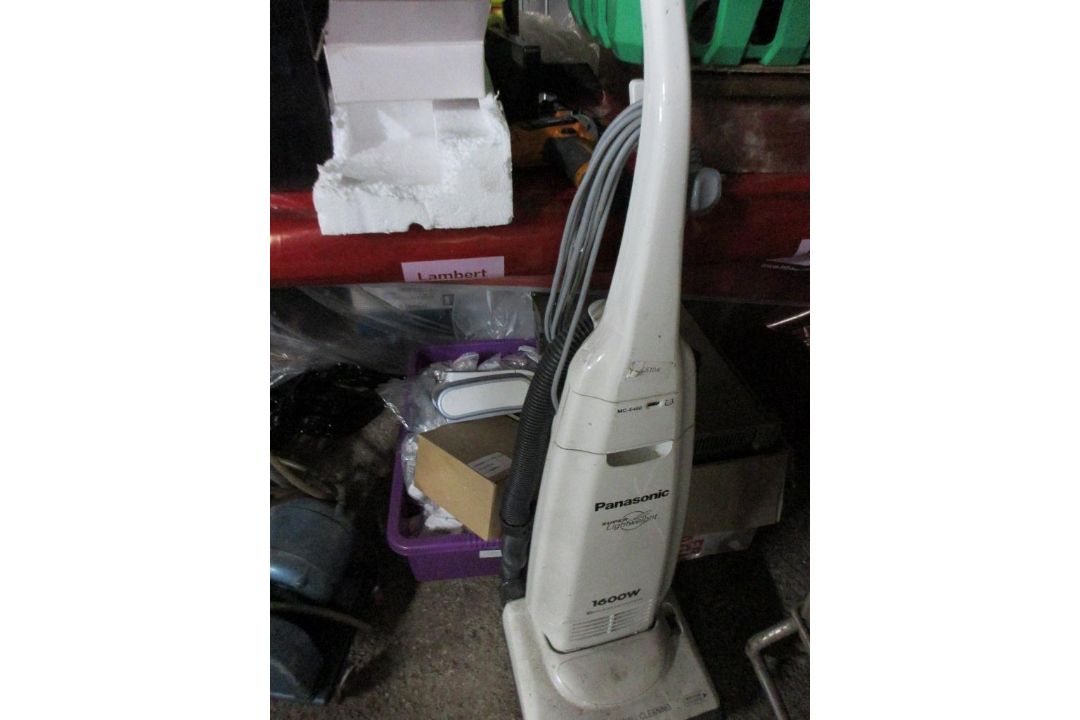 Miscellaneous lot including Mitutoyo HDS display height gauge, AC clamp meter, dial gauges, - Image 2 of 6