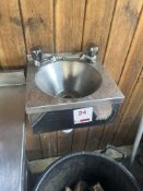 Squido stainless steel hand basin
