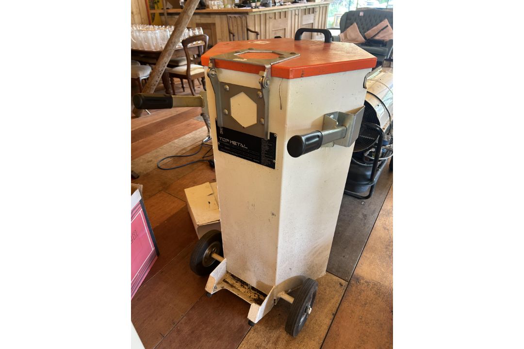 Top Metal Caddy120 120L portable, lockable diesel fuel tank and caddy - Image 4 of 4