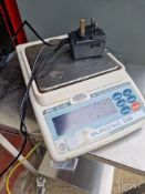 AND GF-3000 Max 3100grms 0.5grm, Serial no. 14626557 (Serviced till Feb 2026)