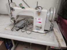 Unbranded sewing machine and workbench Model: GC0378-1