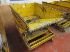Mobile forklift-able tipping skip Size 1.4 x 1m