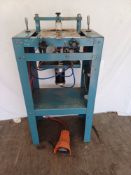 Cassese Pneumatic underpinner