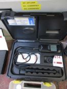 Hanna H1991300 waterproof temperature meter