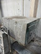 Burton 400 CS pressure washer, serial no. 05575 (2011), pressure 150 bar with lance