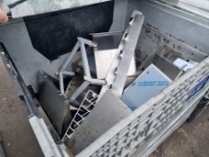 PLASTIC STORAGE CRATE AND CONTENTS