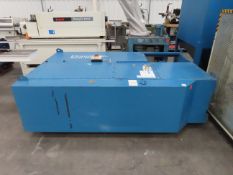 Donaldson DF03-3 dust extractor, Year 2008, 400V. Please note there is a £15 Plus VAT Lift Out Fee