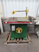 Wadkin Bursgreen 20.BSW.711499 table saw 240V/1PH. Please note there is a £10 Plus VAT Lift Out