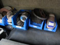 Quantity various abrasive discs