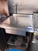 Catering Solution 700mm x 700mm x 920mm stainless steel preparation table with under shelf and