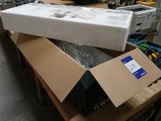 Stand ITVP100 Power Feed Bracket (Boxed)