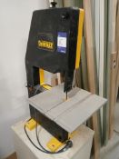 Dewalt DW738 Bench Top Bandsaw (Serial Number 00941, Year 2001)