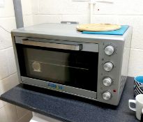 Adexa Electric Oven, Breville Coffee Percolator, Bosch Kettle, Morphy Richards Toaster & Cookworks