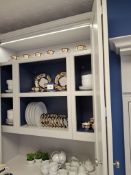 Quantity of crockery