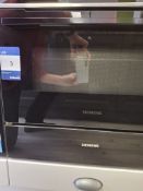 Siemens type HT6B3ECOS integrated oven with Siemens warming tray