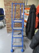 3 tread warehouse steps
