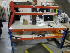 Warehouse packing station