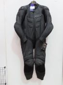 Held Expite Suit