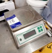 Marsden Super SS B-100 Digital Scales