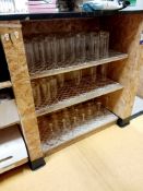 Quantity of glassware
