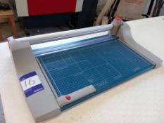 Dahle Paper Trimmer