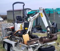 Bobcat E10Z Compact Excavator with White E10 Bucket and 2x Digging Bucket. Hours: 558, Year of