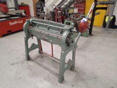 F J Edwards 8L11397 3ft manual folder