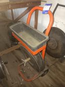 Mobile banding station