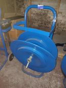 Mobile banding station