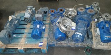Assortment of Pumps and Motors, to 2 x pallets, advised can be used for agitator, covneyor, Erema