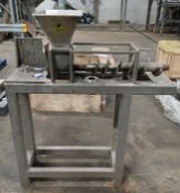 Unbadged Screw Press (Spares / Repair)